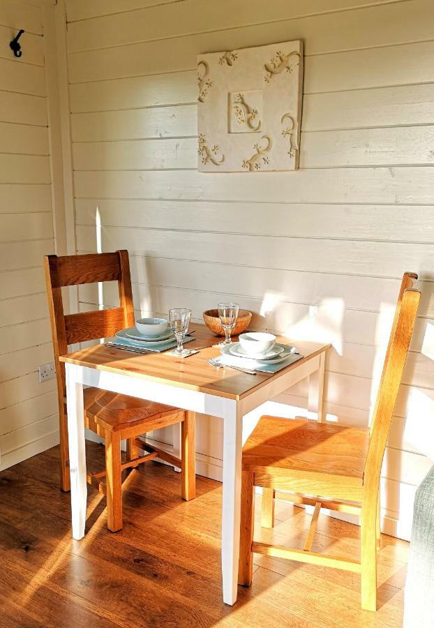 Sunset Hideaway Villa Narberth Eksteriør bilde